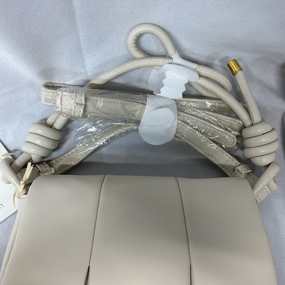 Rachel Zoe Jacquelyn Ivory Vegan Leather Handbag new with tags purse - Picture 2 of 12